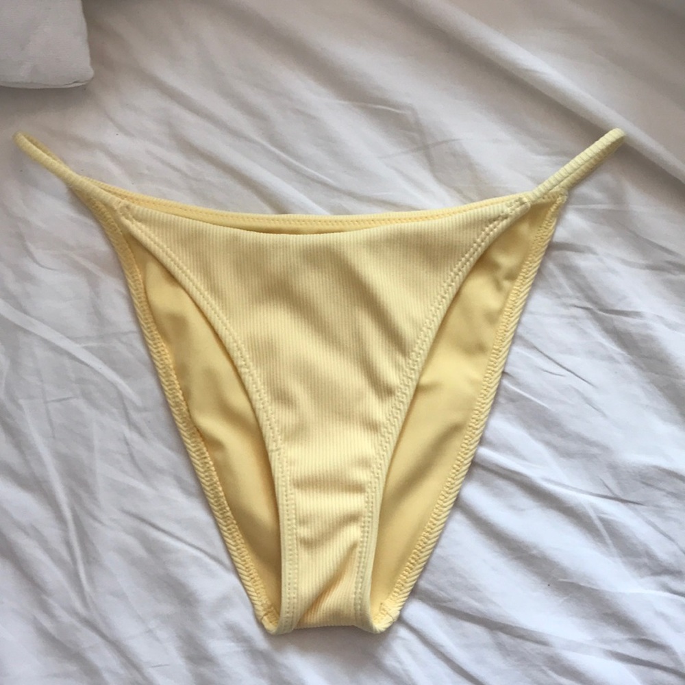 Yellow LA hearts by PacSun ribbed bikini bottoms